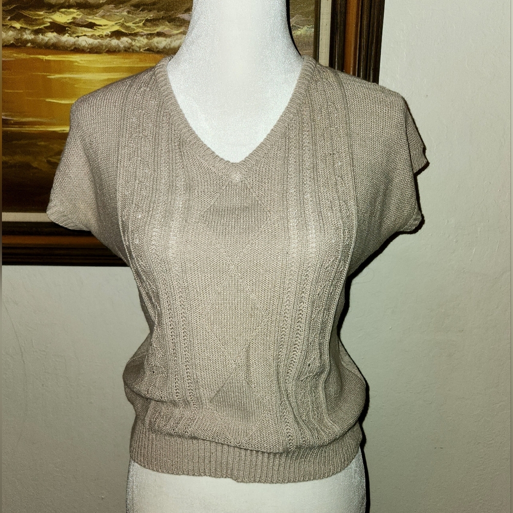 Vintage 1980s Silk Blend Biege Cable Knit Shortsleeve Sweater Koret